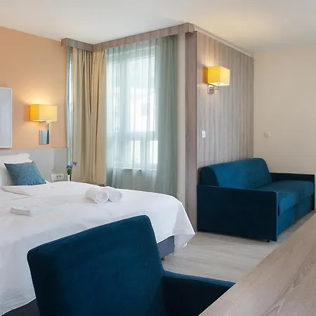 Gostinjska kuća Aroma 4*